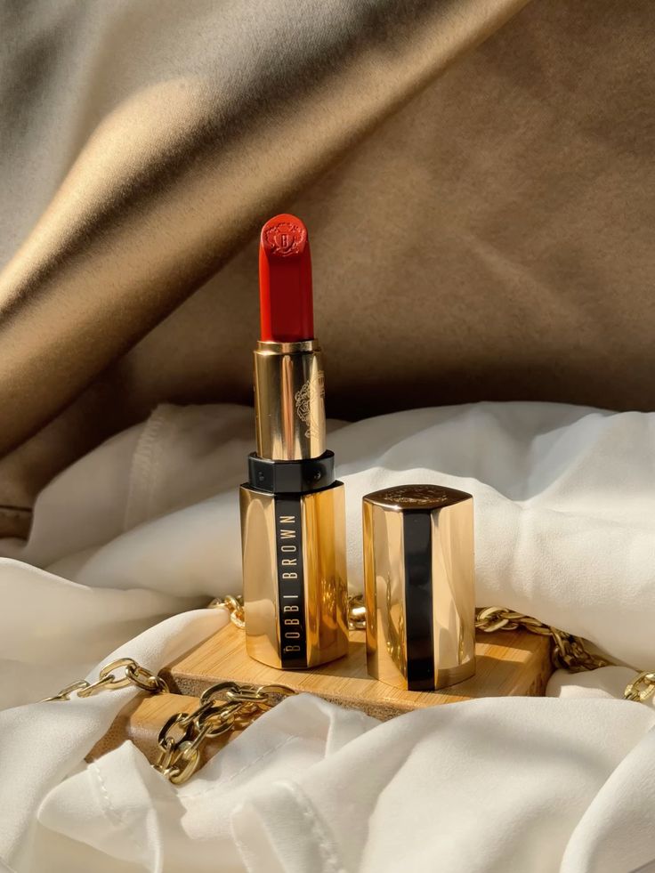 BOBBI BROWN Luxe Lipstick
